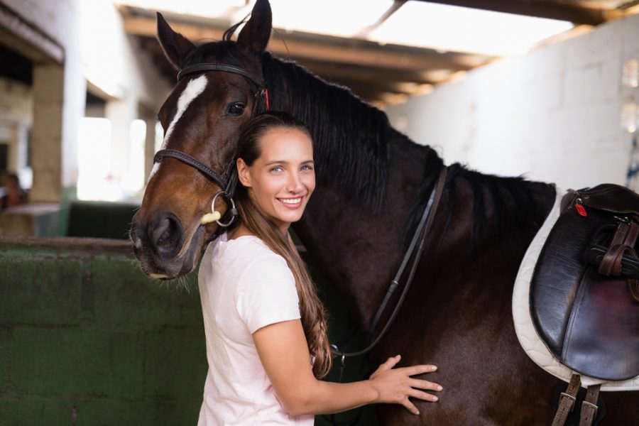 3 Secret Benefits of Equine Therapy for Veterans