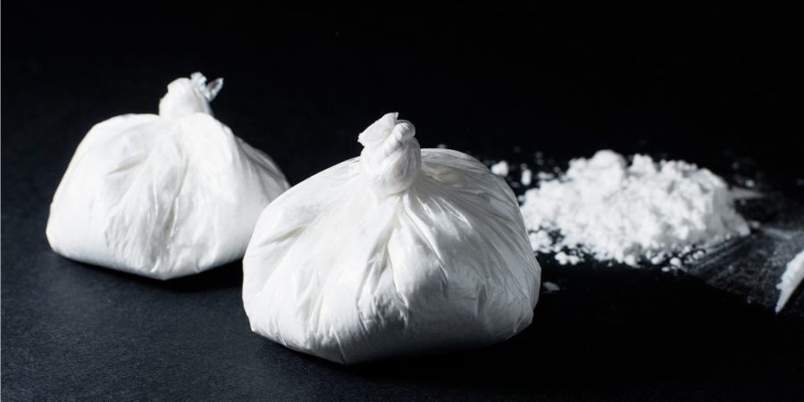 Signs of Cocaine Use Signs of Cocaine Use