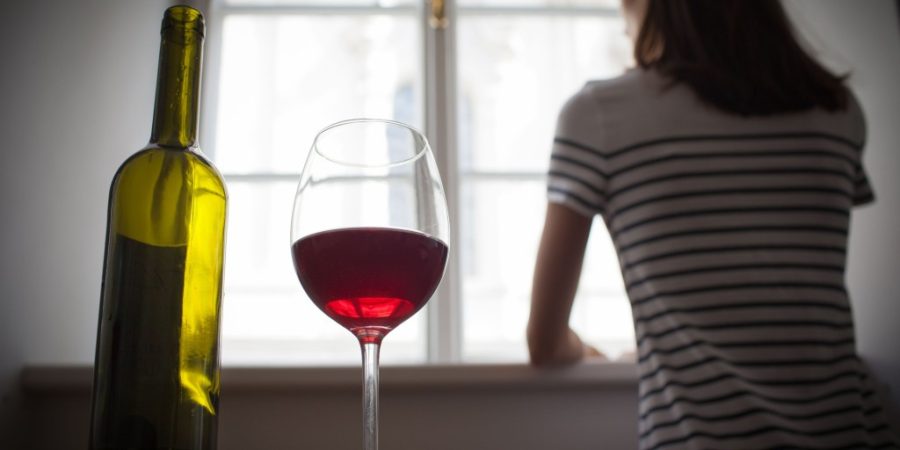 Signs of Alcohol Addiction Signs of Alcohol Addiction